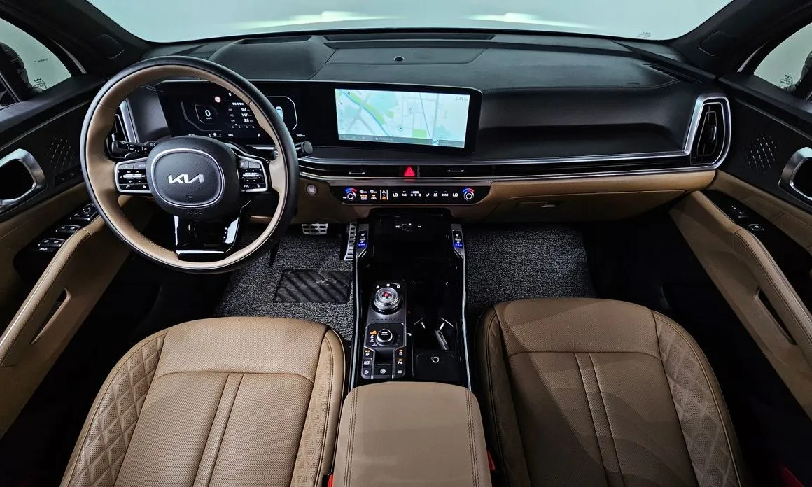 Kia Sorento — фото 10