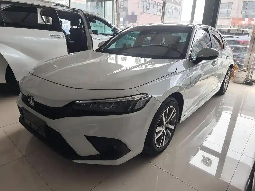 Honda Civic — фото 1
