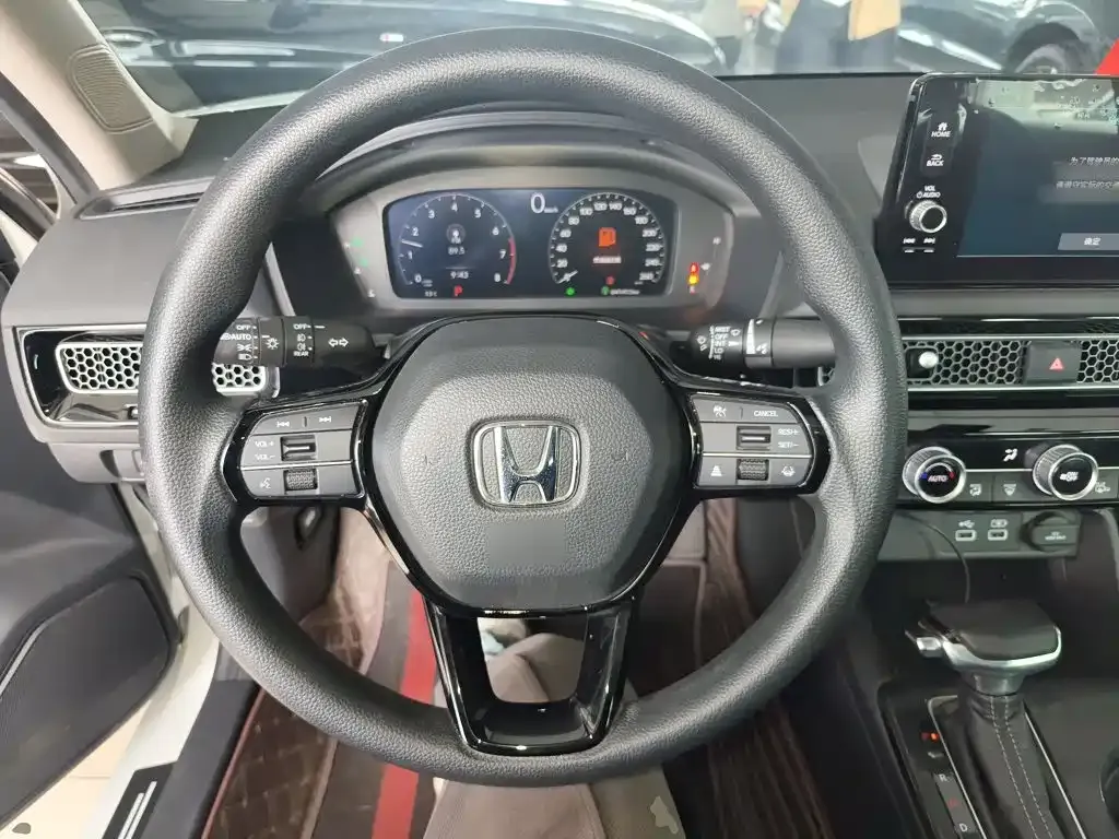Honda Civic — фото 7