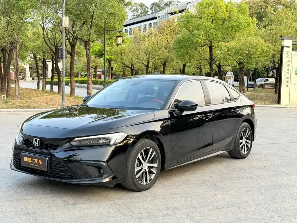 Honda Civic — фото 1