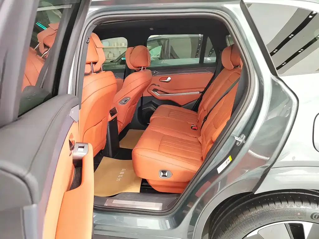 BYD Tang L 2025 из CN, фото 4