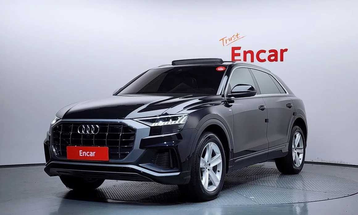 Audi Q8