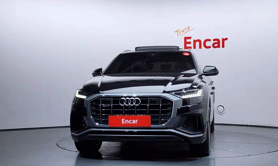 Audi Q8 2021 из KR, фото 3