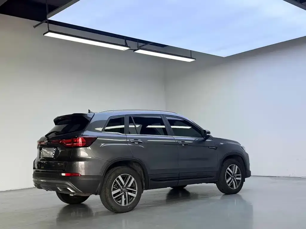 Changan CS75 2025 из CN, фото 4