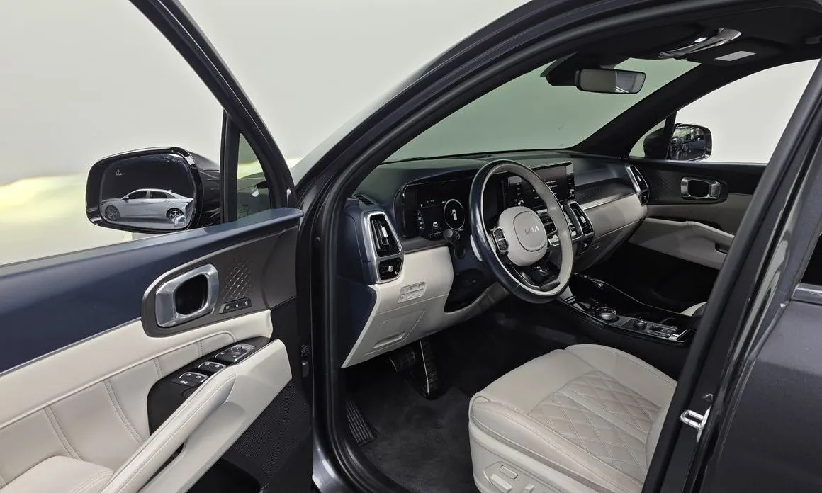 Kia Sorento — фото 6