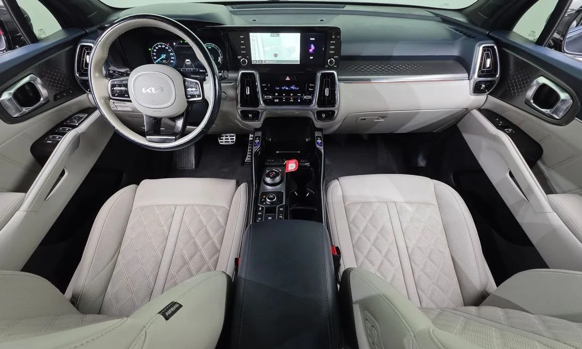 Kia Sorento — фото 9