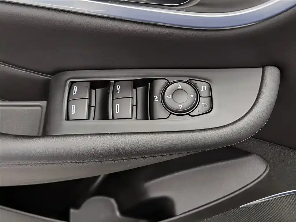 Buick Enclave 2021 из CN, фото 6