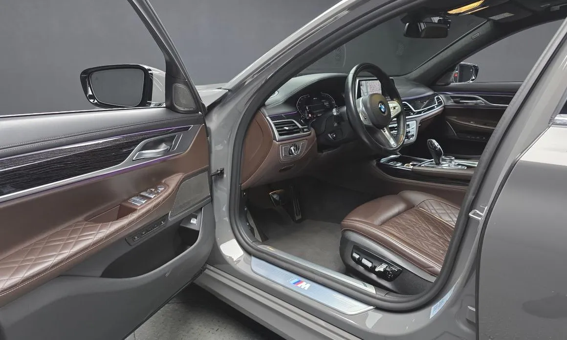 BMW 7-Series 2021 из KR, фото 9