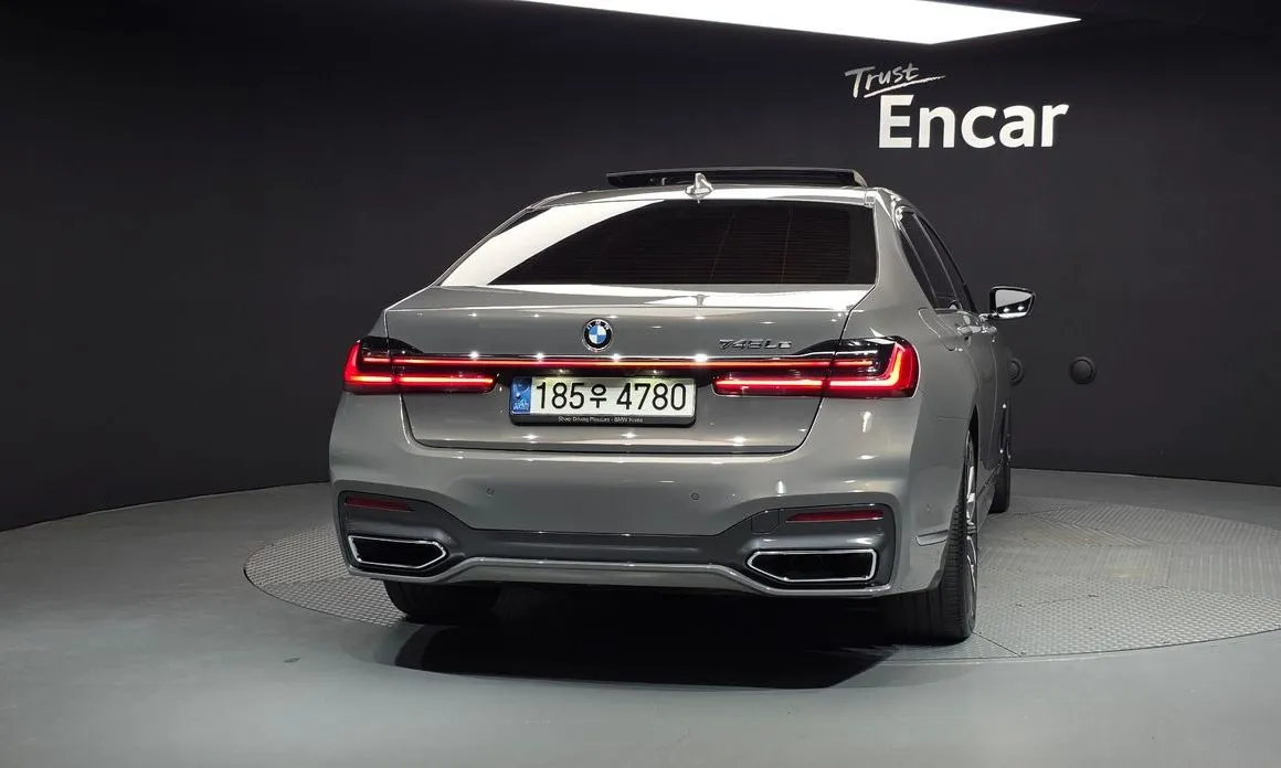 BMW 7-Series 2021 из KR, фото 2