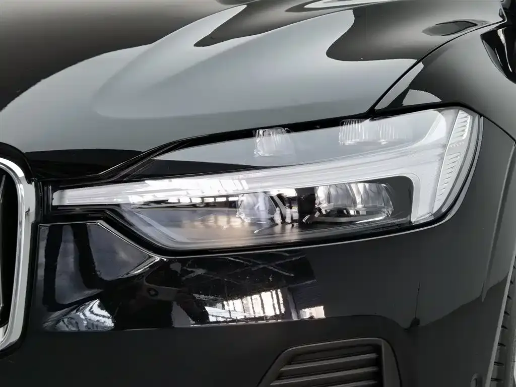 Volvo XC60 PHEV 2024 из CN, фото 8