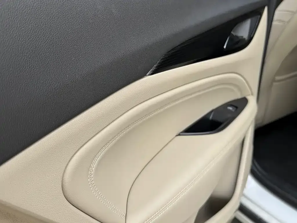 Buick Regal — фото 9