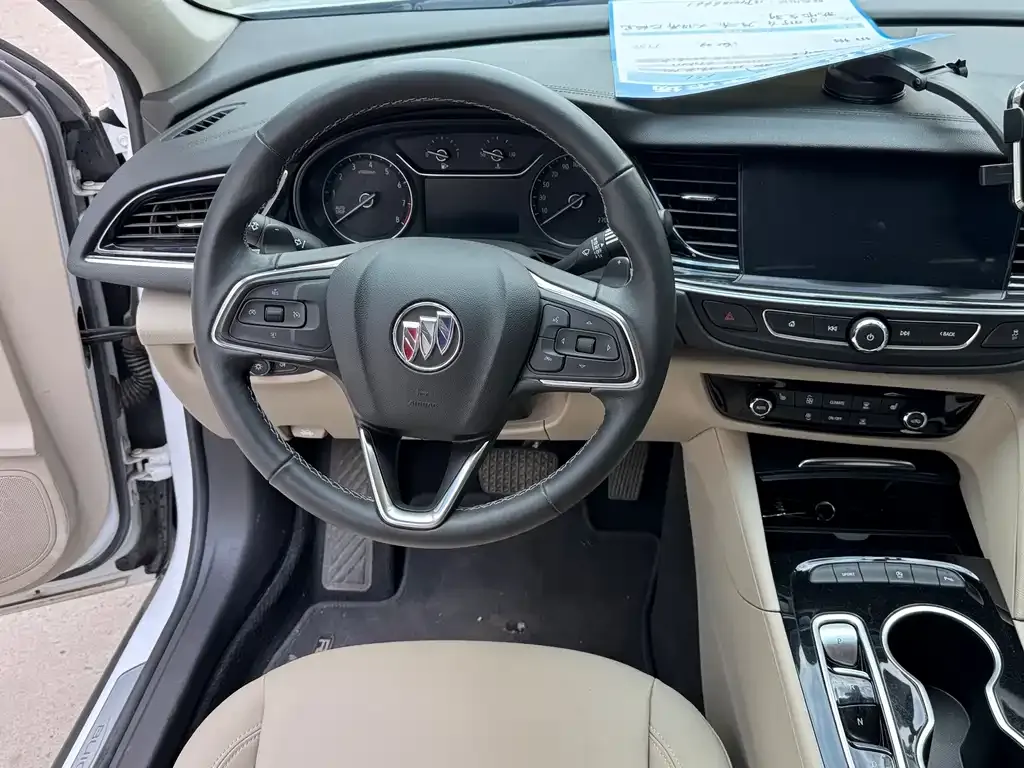 Buick Regal — фото 10