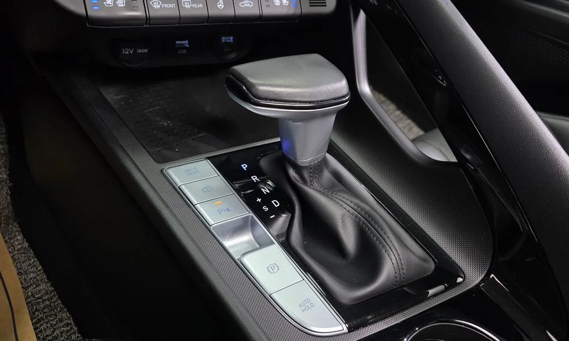 Hyundai AVANTE 2022 из KR, фото 6