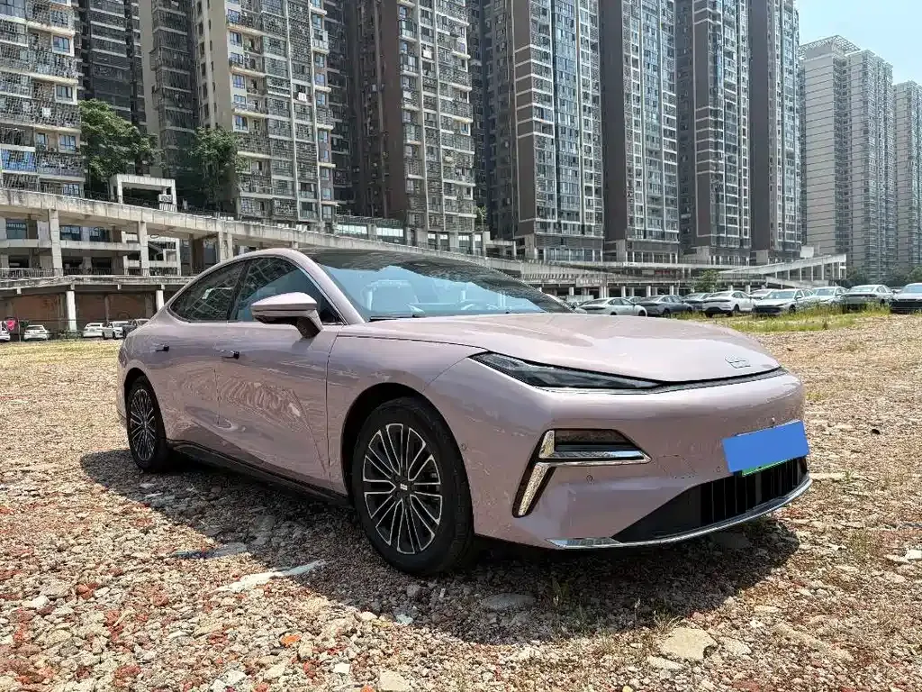 Geely Galaxy Xingyao 8 2026 из CN, фото 6
