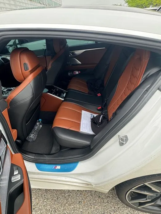 BMW 8-Series 2024 из KR, фото 4