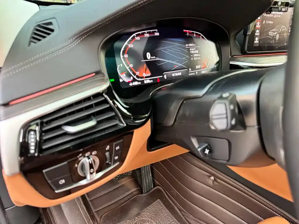 BMW 6 Series GT 2024 из CN, фото 9