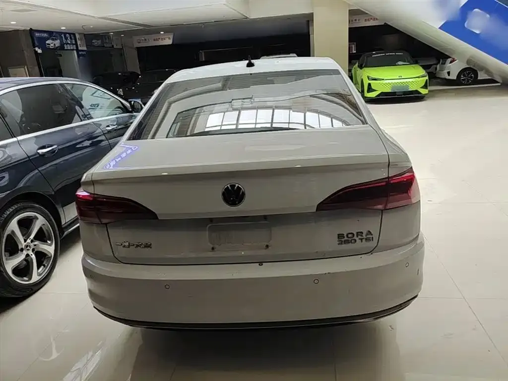 Volkswagen Bora 2022 из CN, фото 9