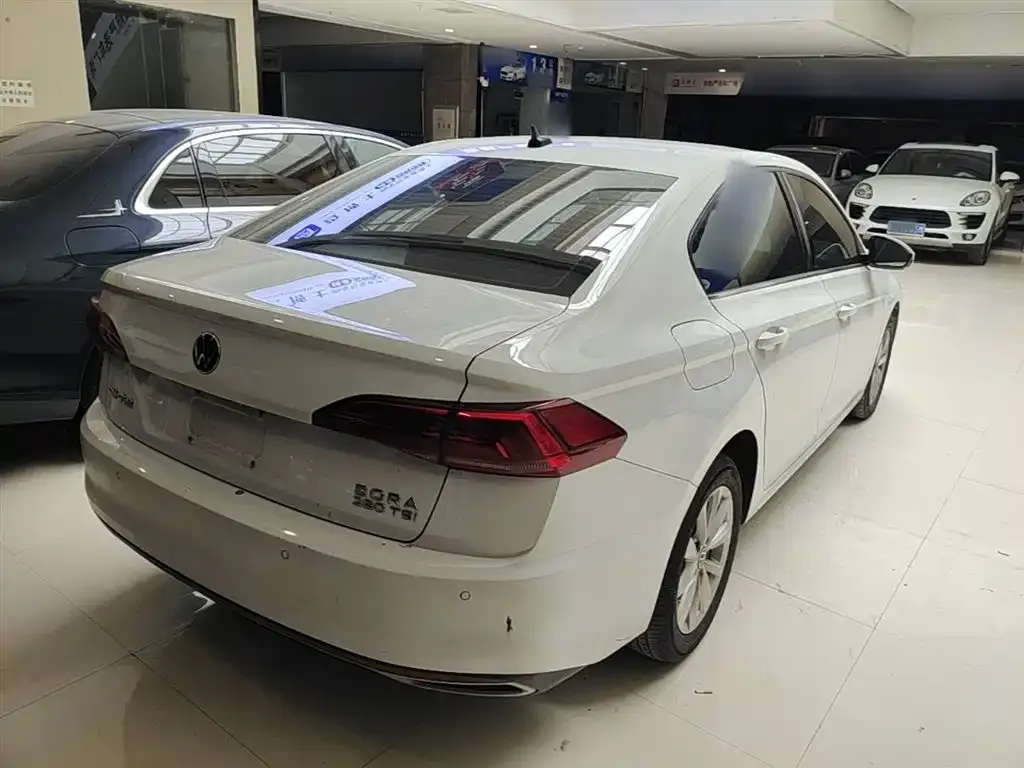 Volkswagen Bora 2022 из CN, фото 8