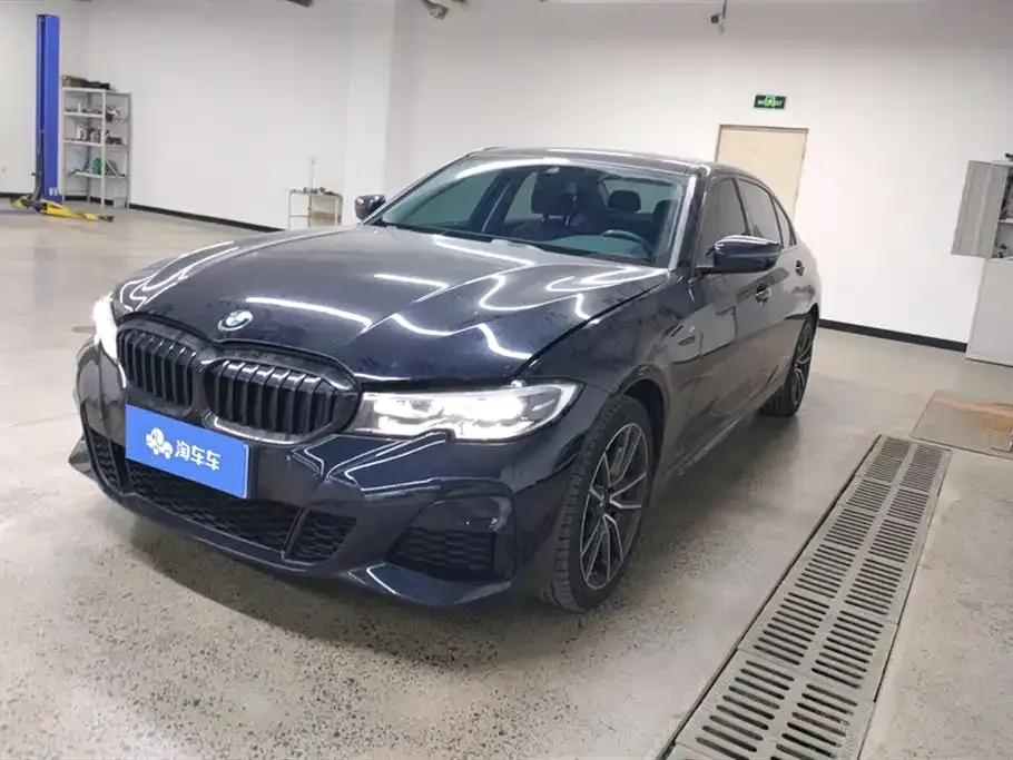BMW 3 Series — фото 1