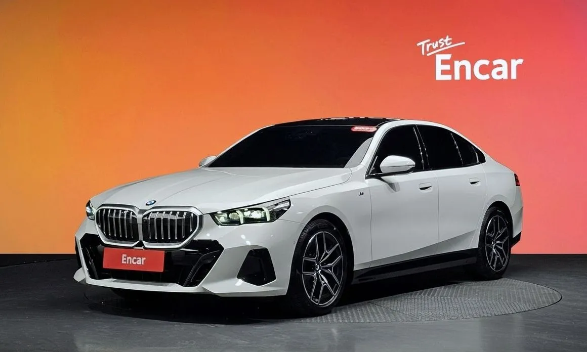 BMW 5-Series 2025 из KR, фото 1
