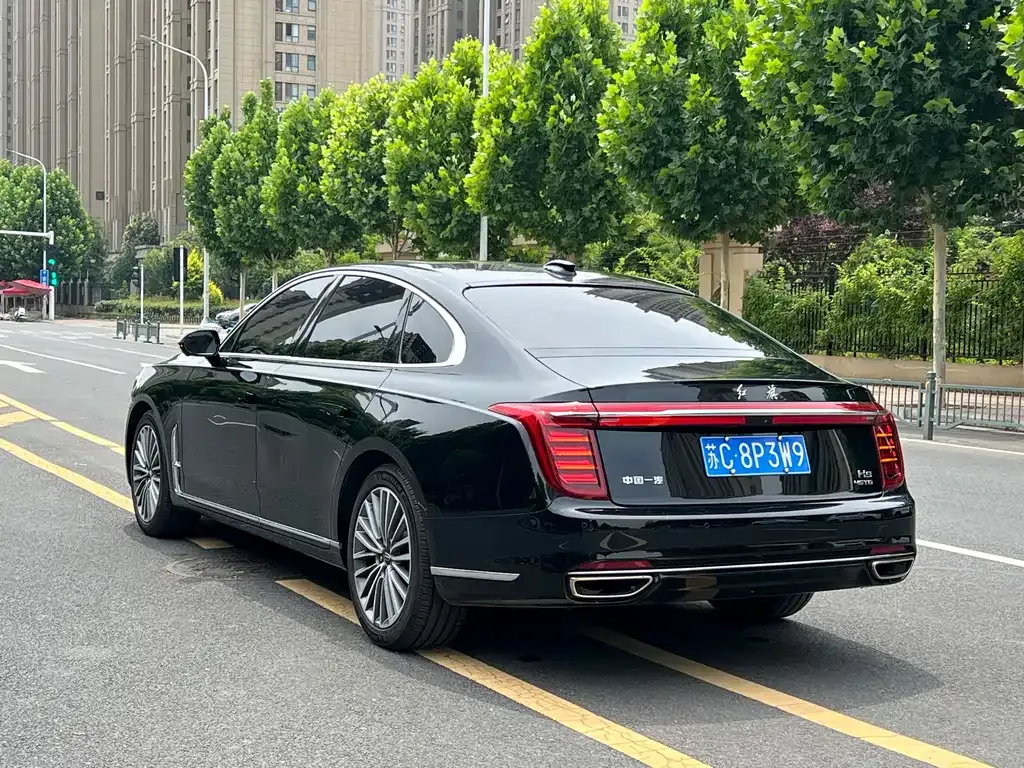 Hongqi H9 — фото 8