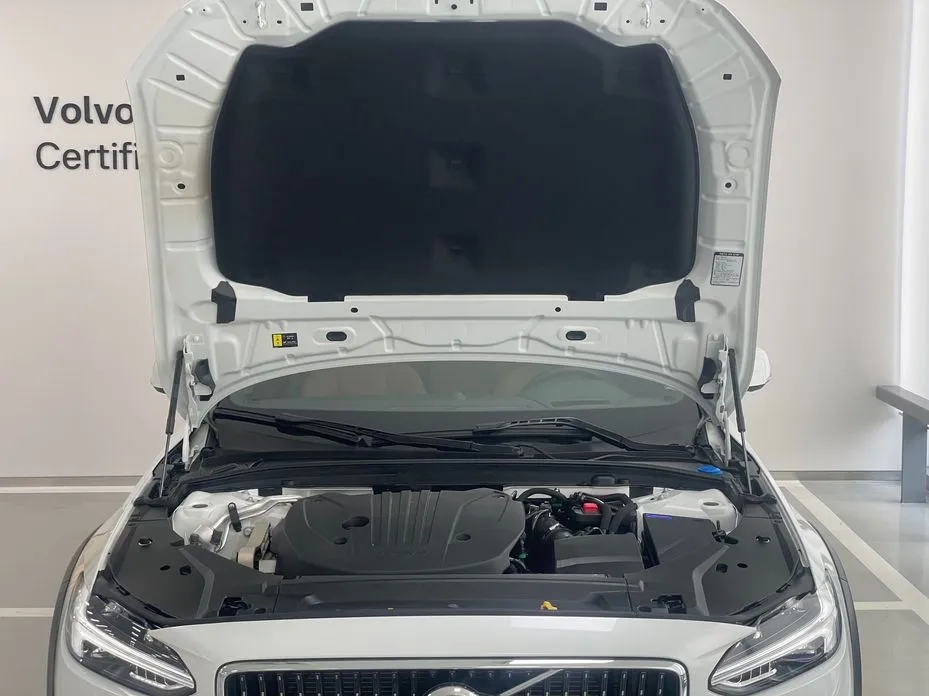 Volvo V60 2026 из KR, фото 8