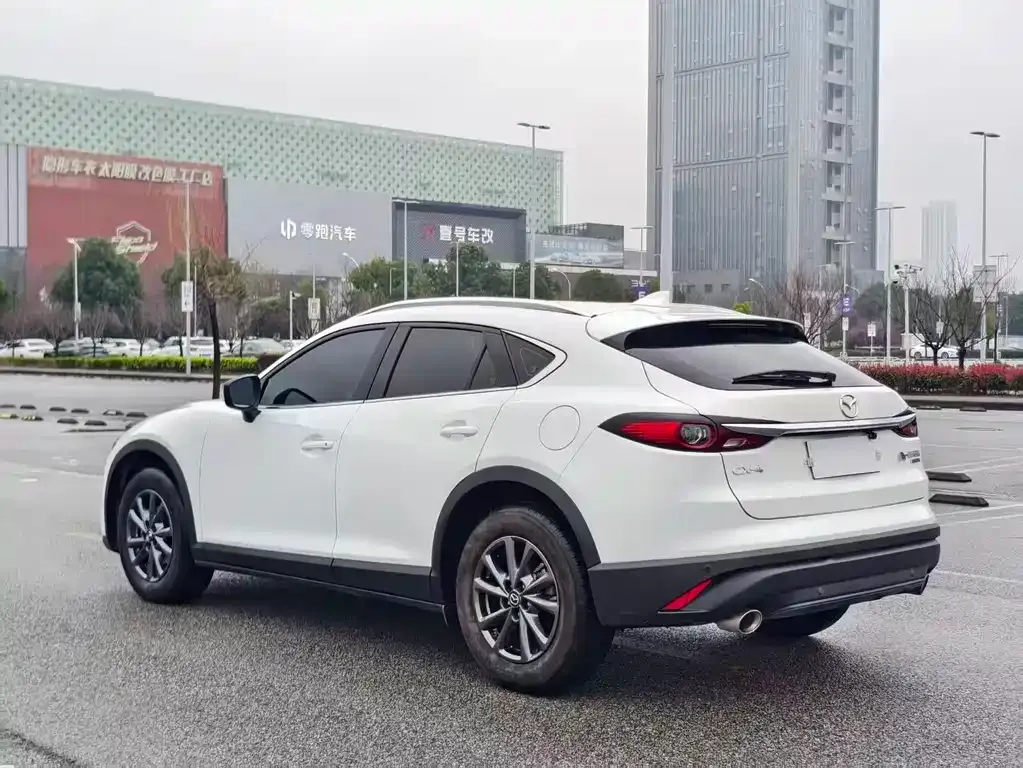 Mazda CX-4 — фото 5