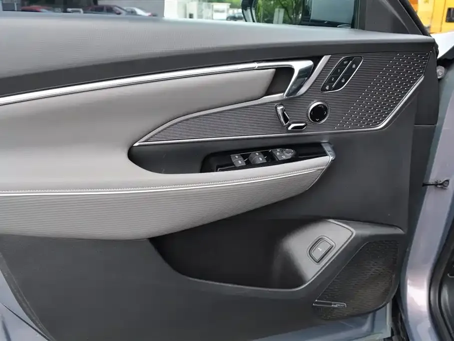 Buick E5 2025 из CN, фото 5