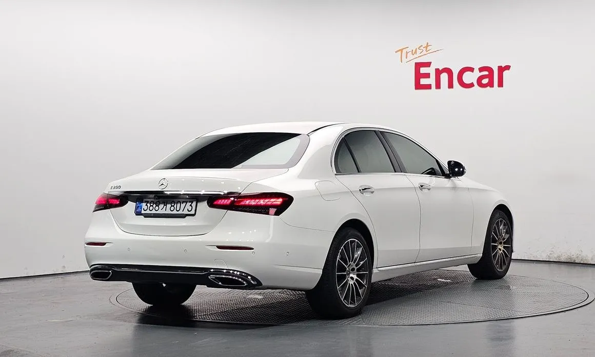 Mercedes-Benz E-Class 2021 из KR, фото 3