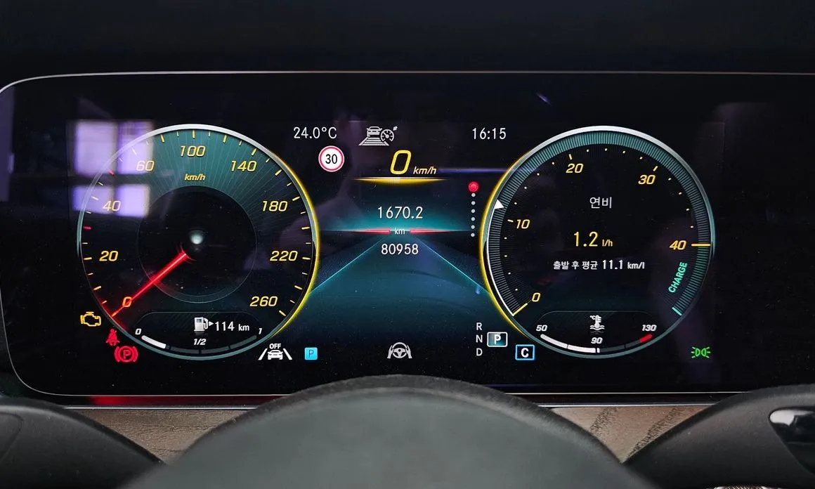 Mercedes-Benz E-Class 2021 из KR, фото 5