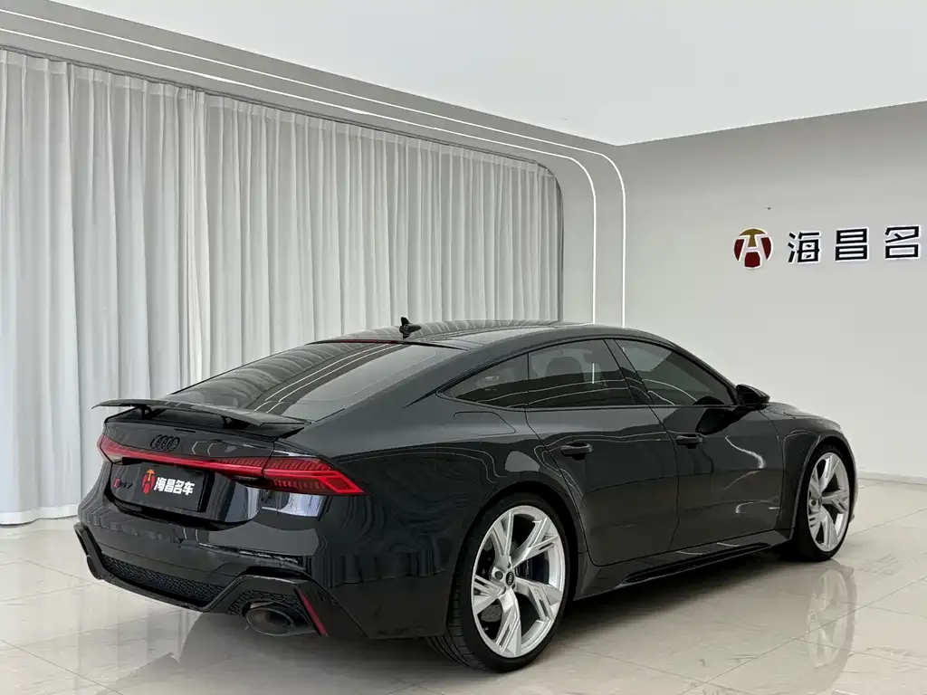 Audi RS 7 2023 из CN, фото 6