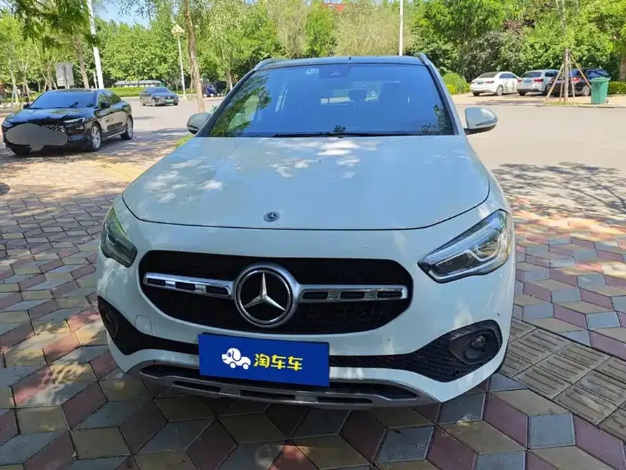Mercedes-Benz GLA — фото 7