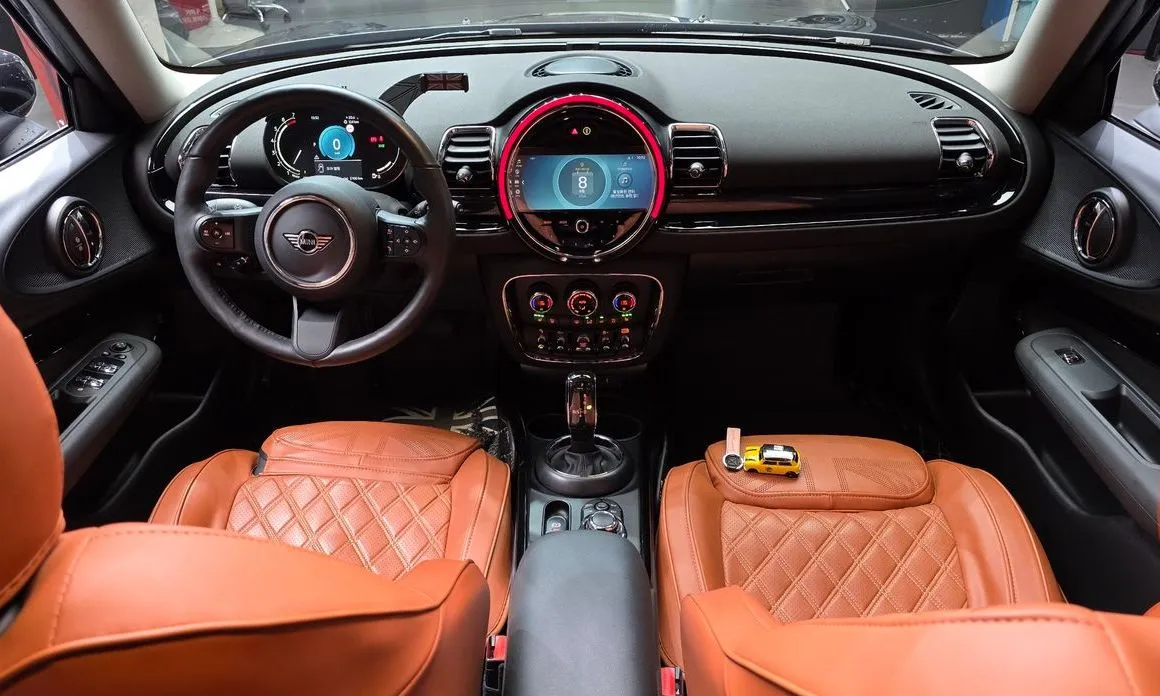 Mini Clubman 2024 из KR, фото 6