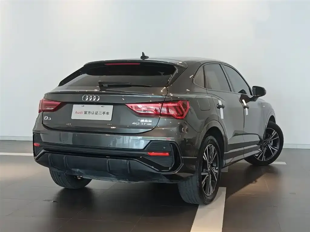 Audi Q3 Sportback — фото 7