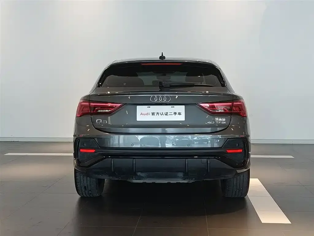 Audi Q3 Sportback — фото 6