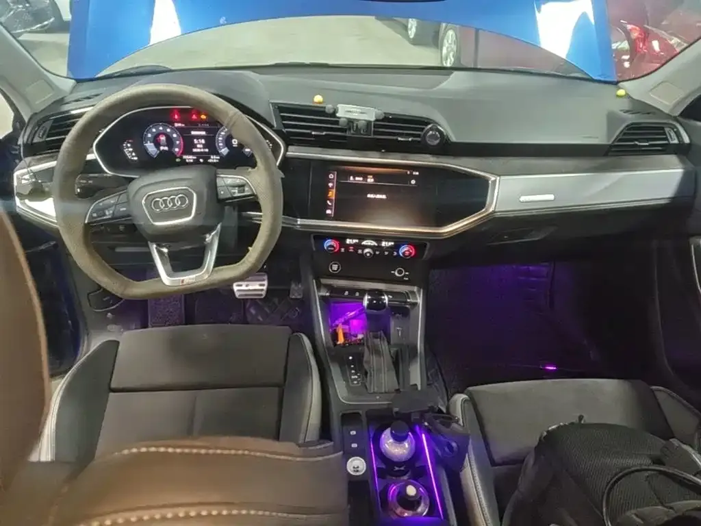 Audi Q3 2021 из CN, фото 8