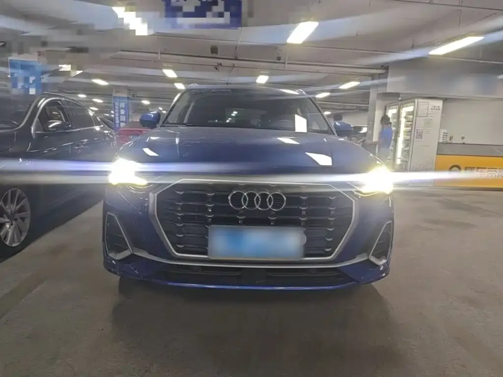 Audi Q3 2021 из CN, фото 5