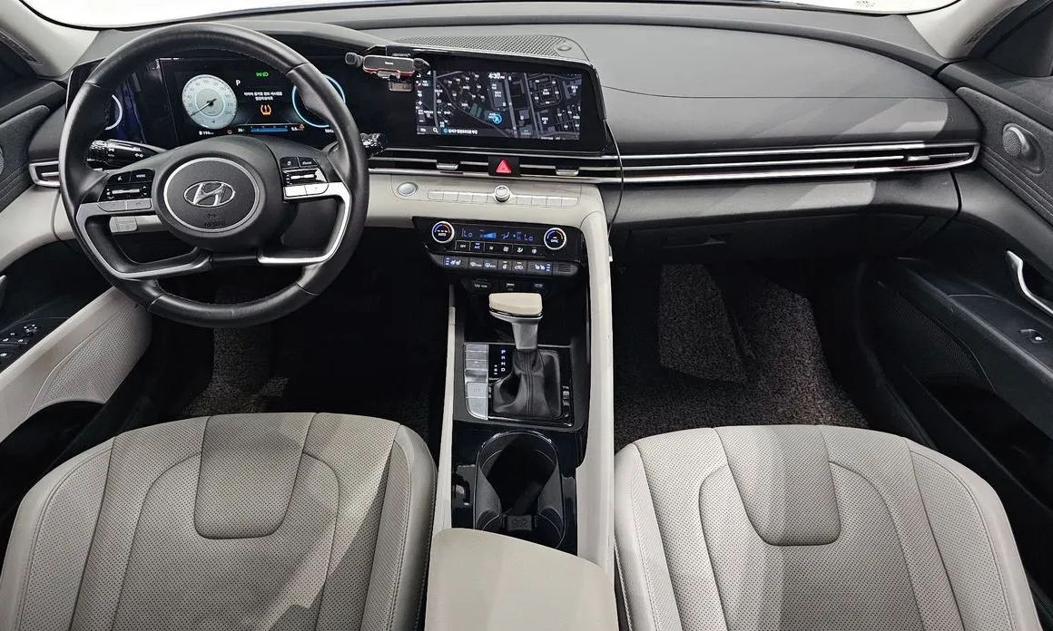 Hyundai AVANTE — фото 6