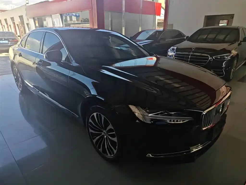 Volvo S90 — фото 6