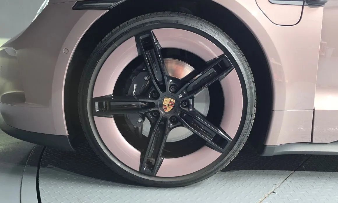 Porsche Taycan 2025 из KR, фото 8