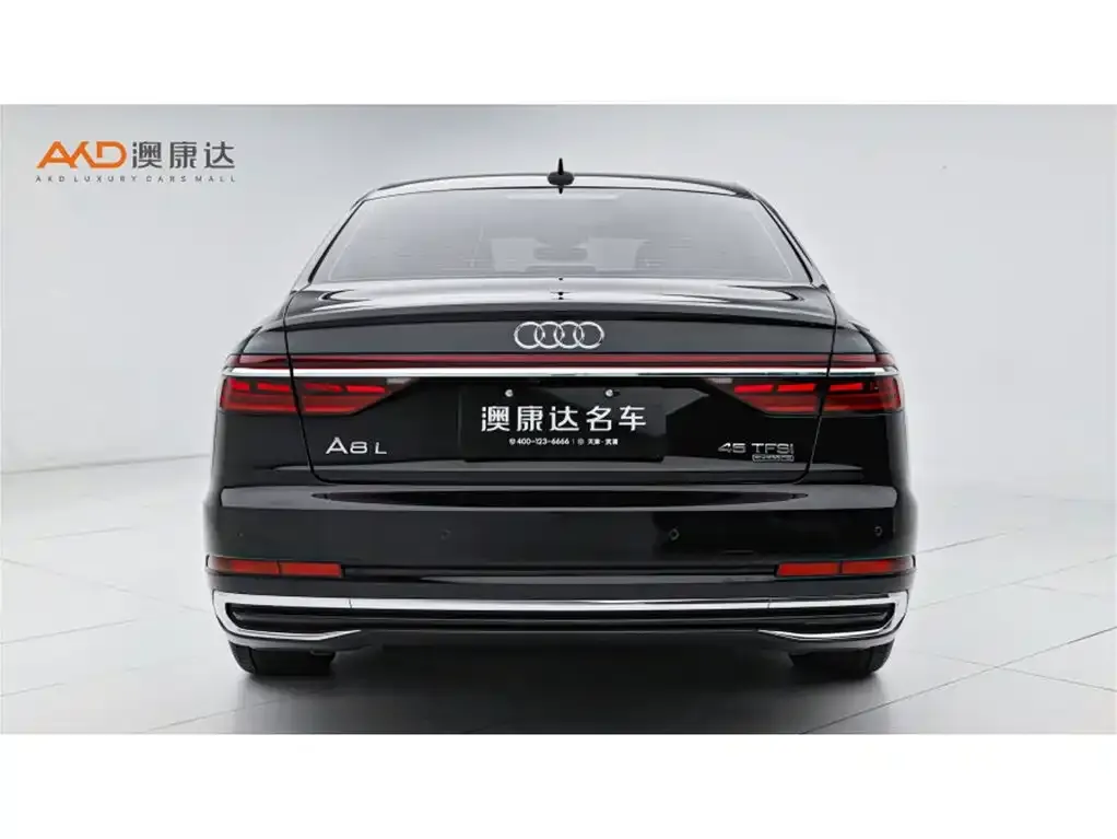 Audi A8 — фото 2