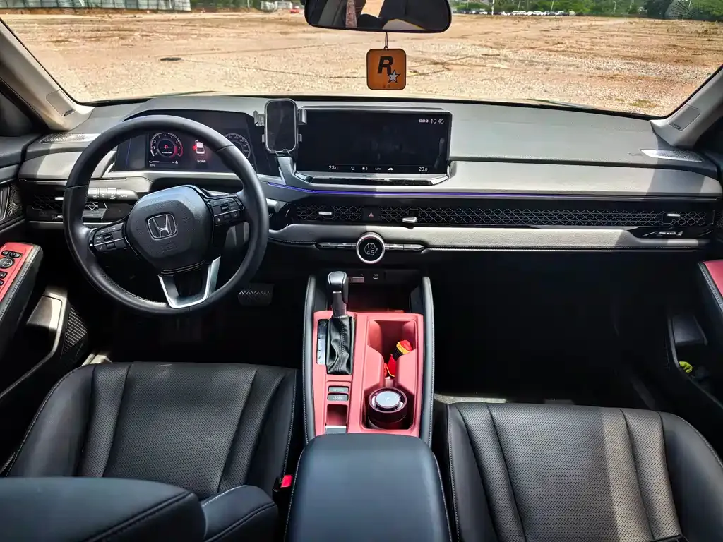 Honda Accord — фото 2