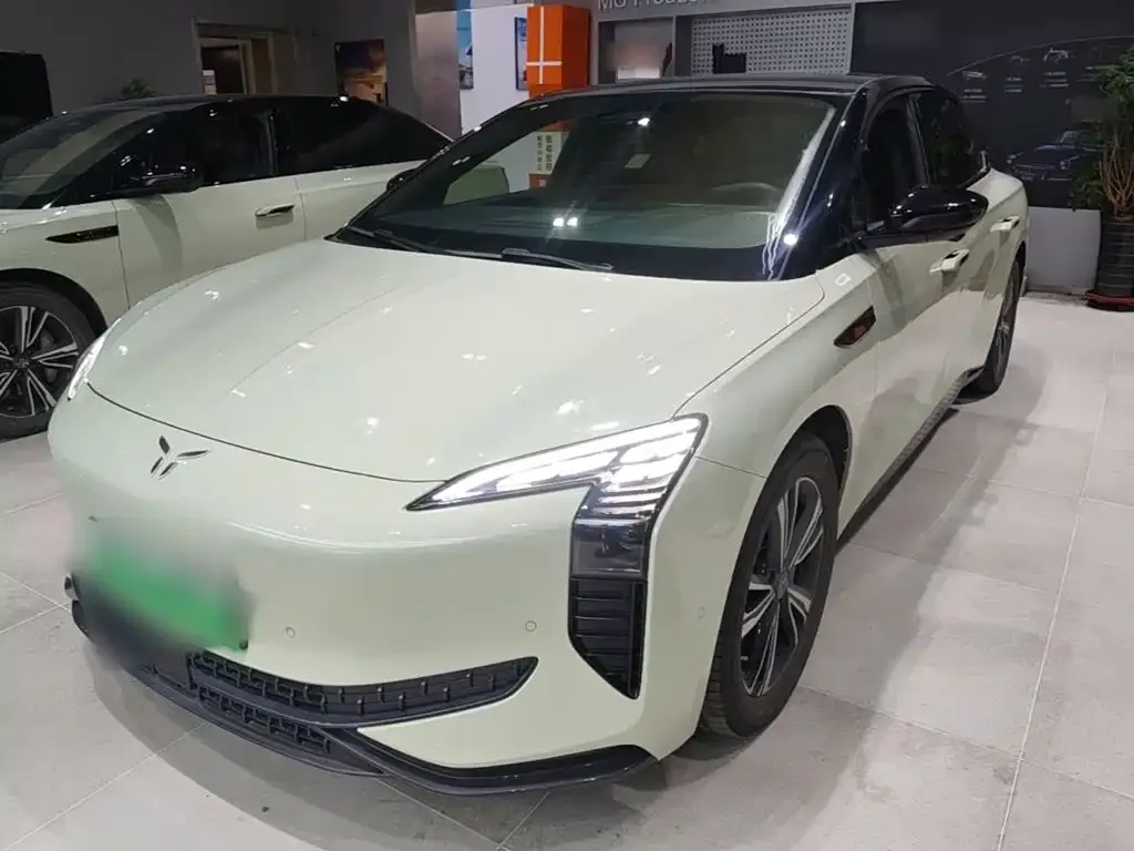 Hongqi EH7 2024 из CN, фото 9