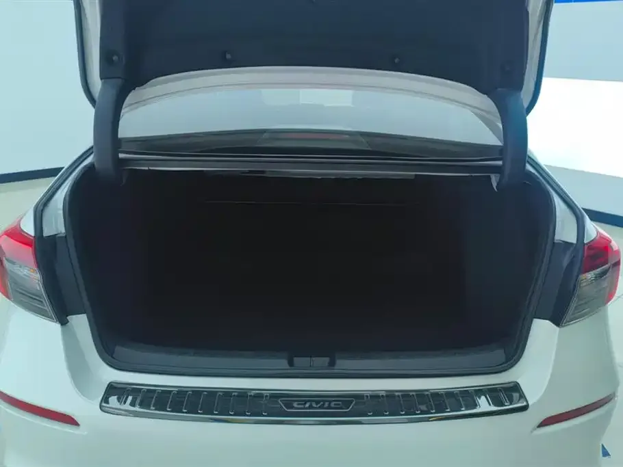 Honda Civic — фото 5