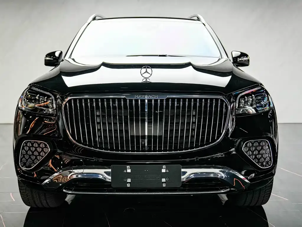 Mercedes-Benz GLS — фото 1
