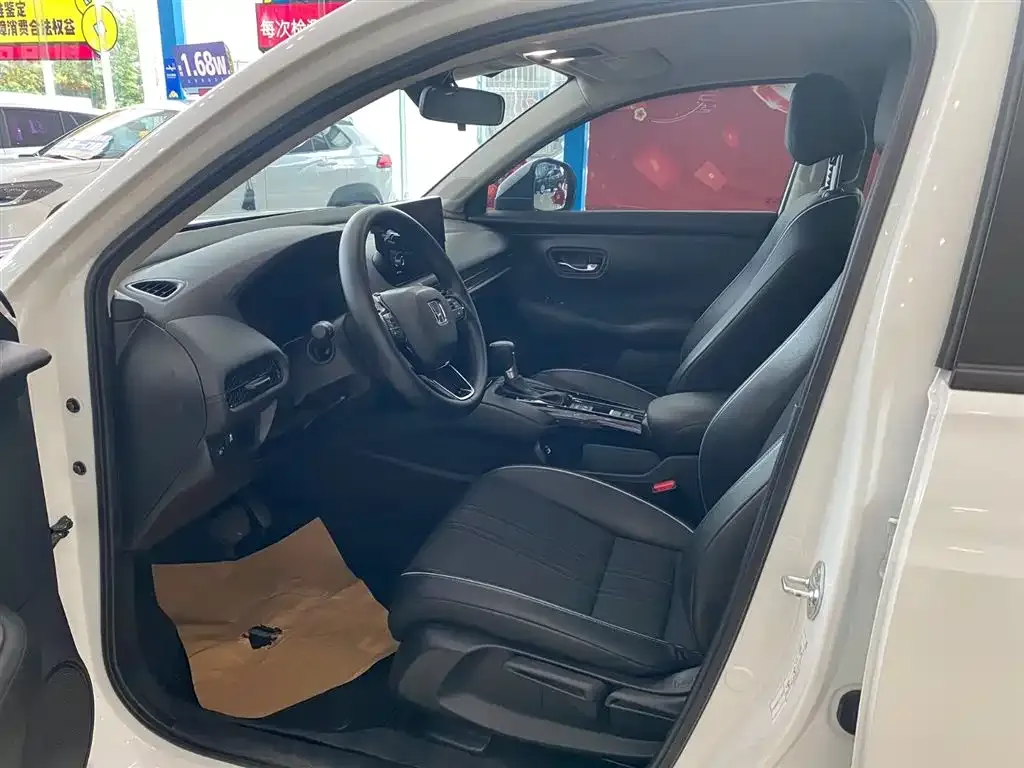 Honda HR-V 2024 из CN, фото 3