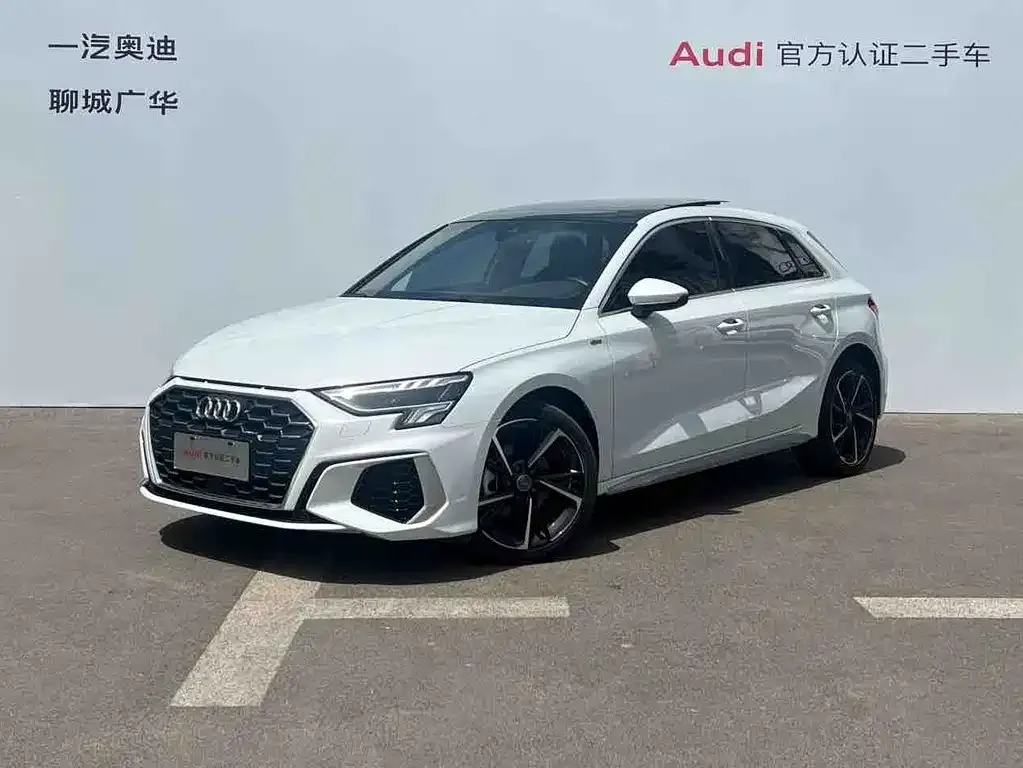 Audi A3 — фото 1
