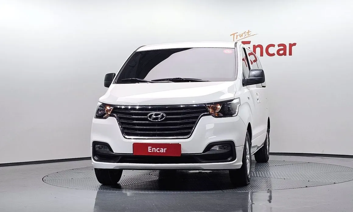 Hyundai Starex 2021 из KR, фото 2