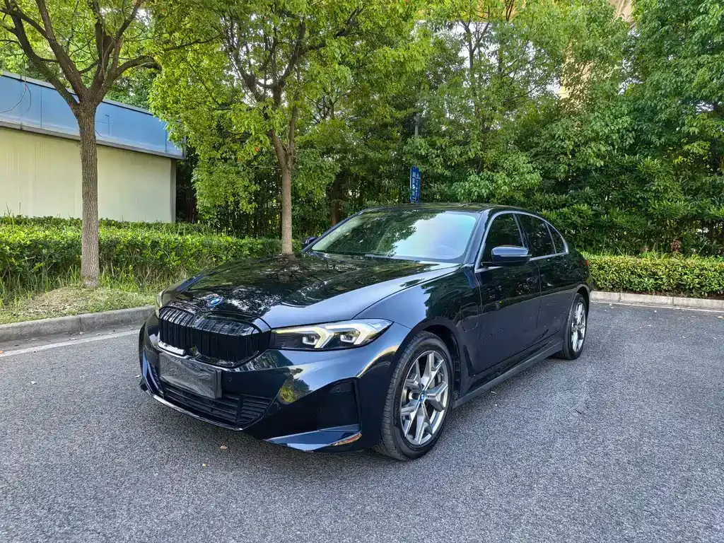 BMW i3 — фото 1