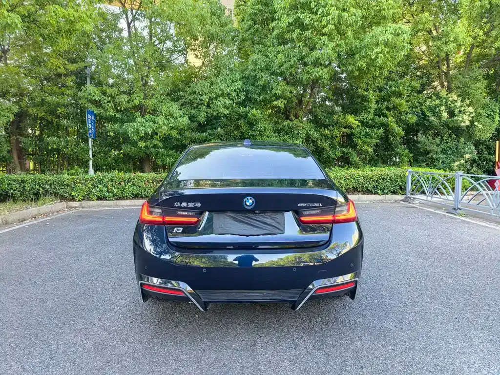 BMW i3 — фото 9